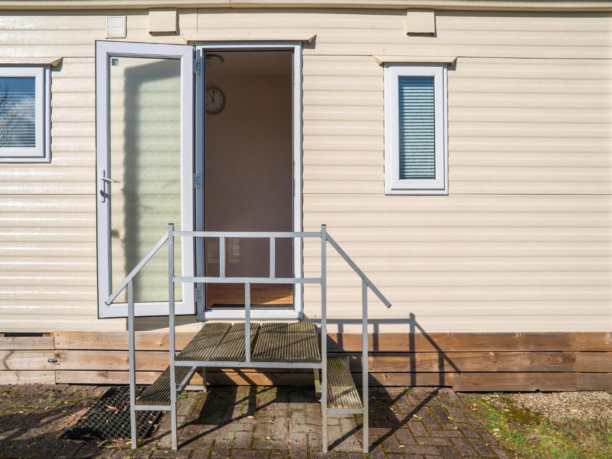 Cosy Holiday Home In Appelscha With Garden Eksteriør bilde