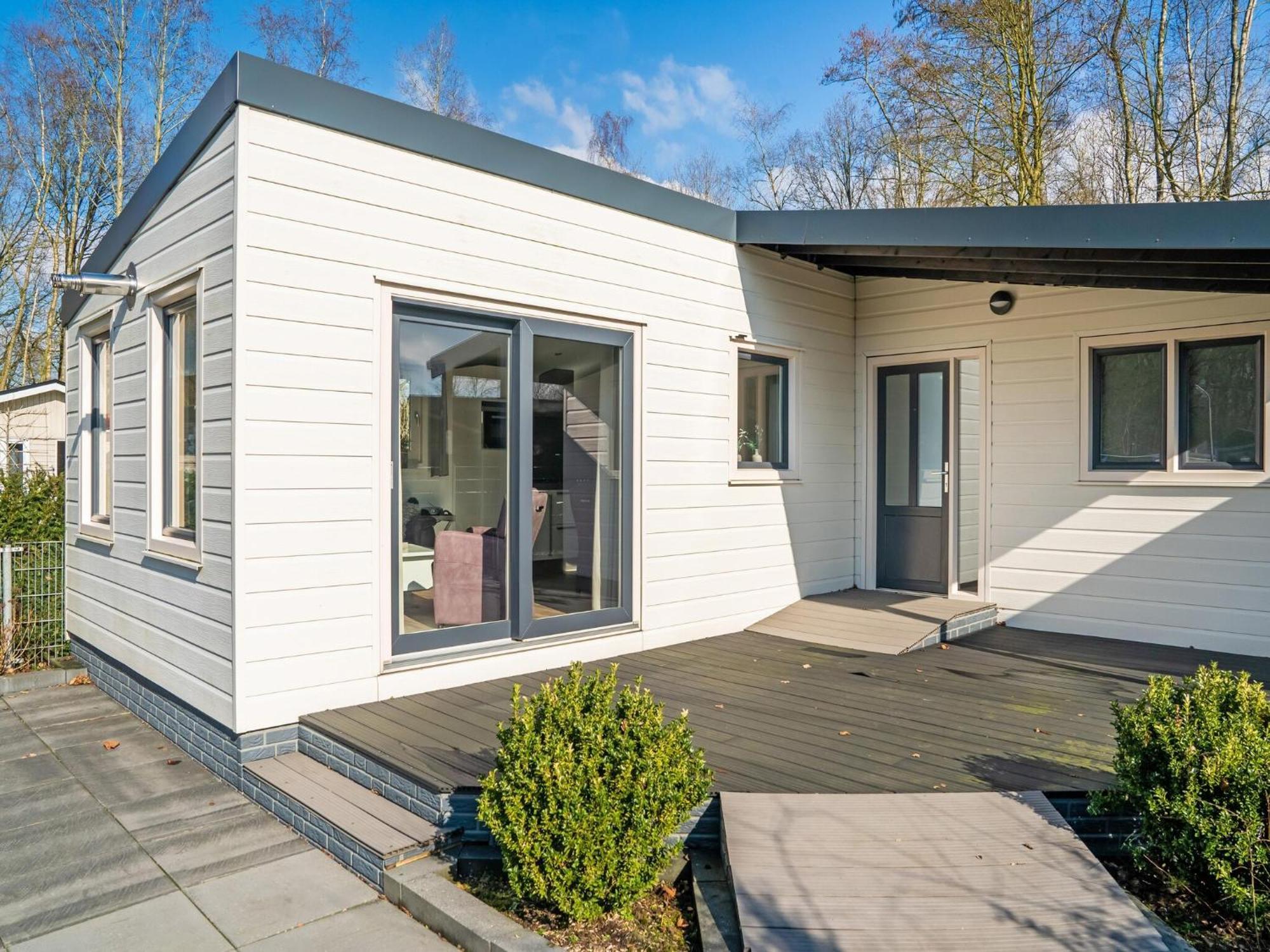 Cosy Holiday Home In Appelscha With Garden Eksteriør bilde